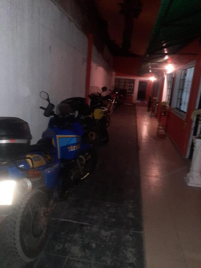 Plaza Hostel Sj 2 Salta Kültér fotó
